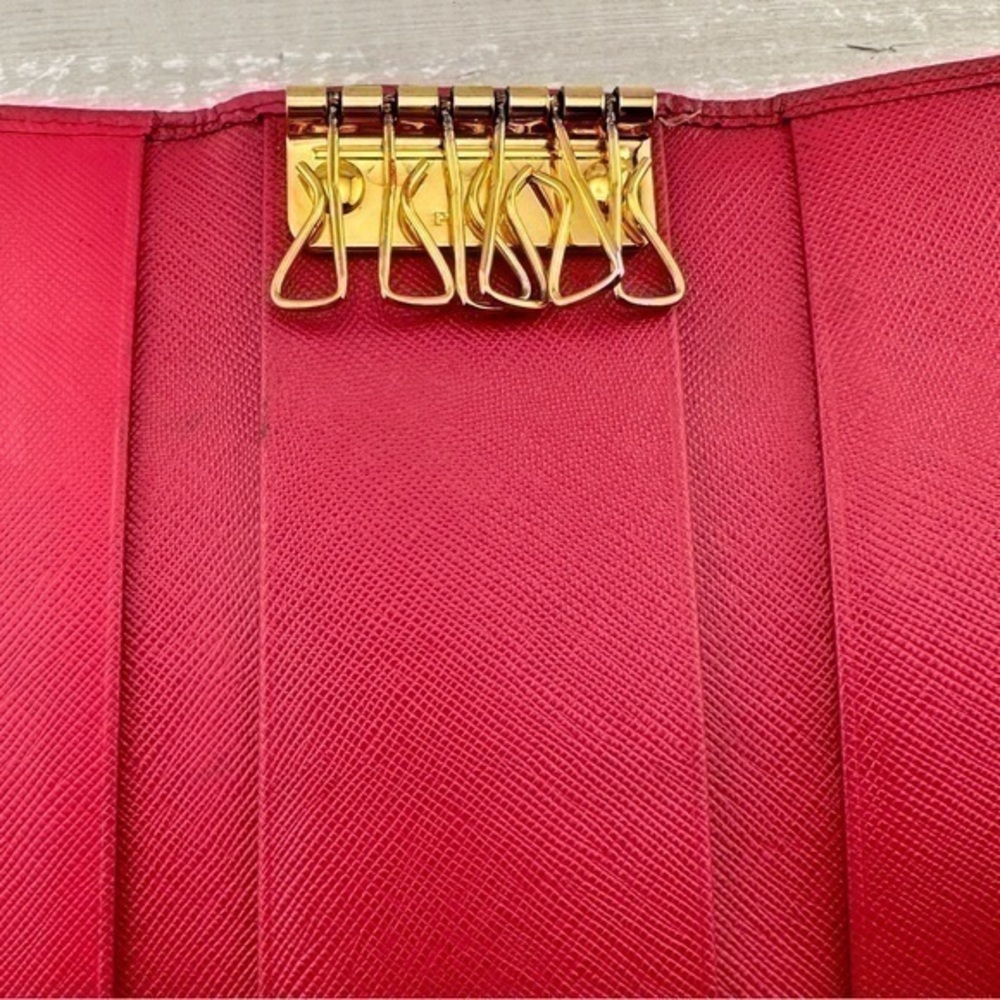 EXCELLENT CONDITION Authentic Prada Saffiano Key Pouch. Color: Pink. - Picture 8 of 14